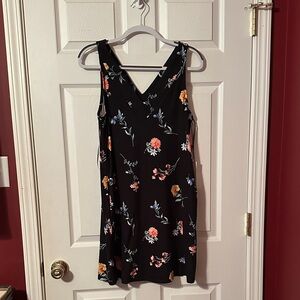 Nine Britton Black Floral Mini Dress